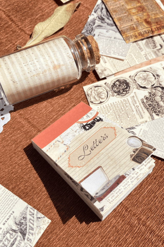 Vintage Gazete-Mektup Temalı Sticker Kitapçığı