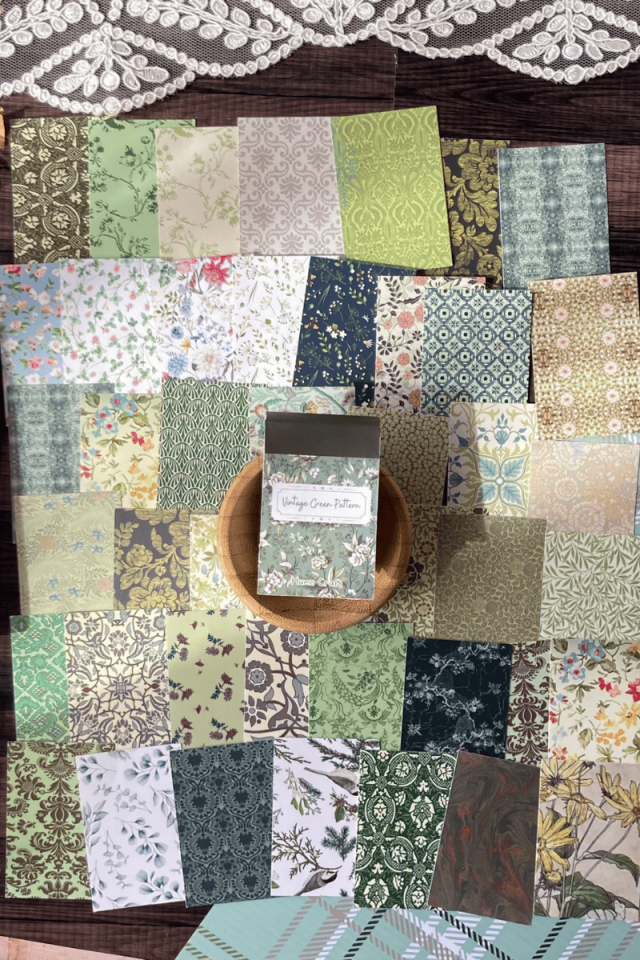 Vintage Yeşil Desen Temalı Sticker Kitapçığı