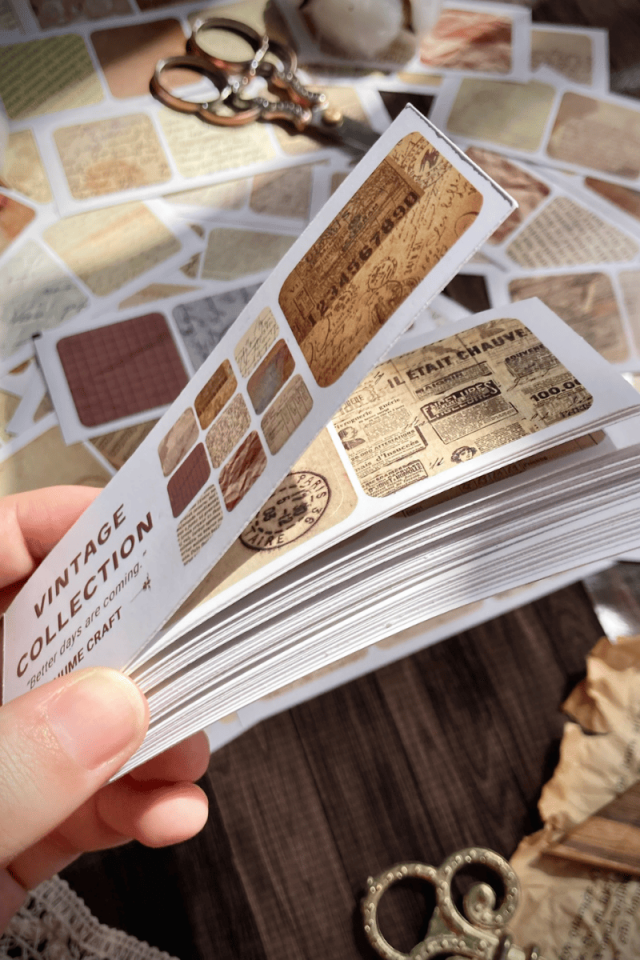 32 Sayfa Vintage Gazete Mektup Temalı Sticker Kitapçığı