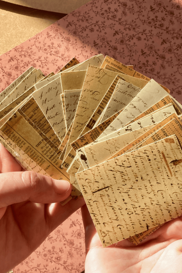 3 Bölmeli Zarflı Vintage Gazete Mektup Temalı Sticker Kitapçığı