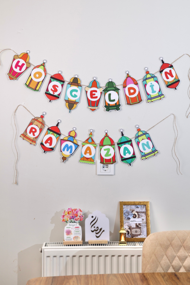 Hoşgeldin Ramazan Yazılı Flama