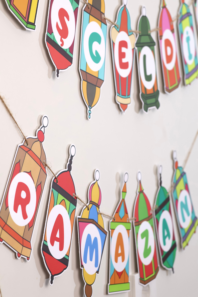 Hoşgeldin Ramazan Yazılı Flama